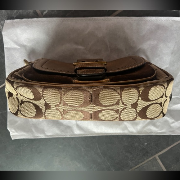 Coach Brown and Gold Shoulder Bag - Picture 5 of 11